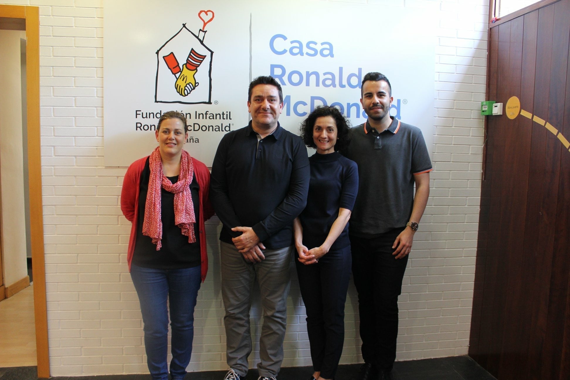 Firma convenio Fundación Ronald McDonald